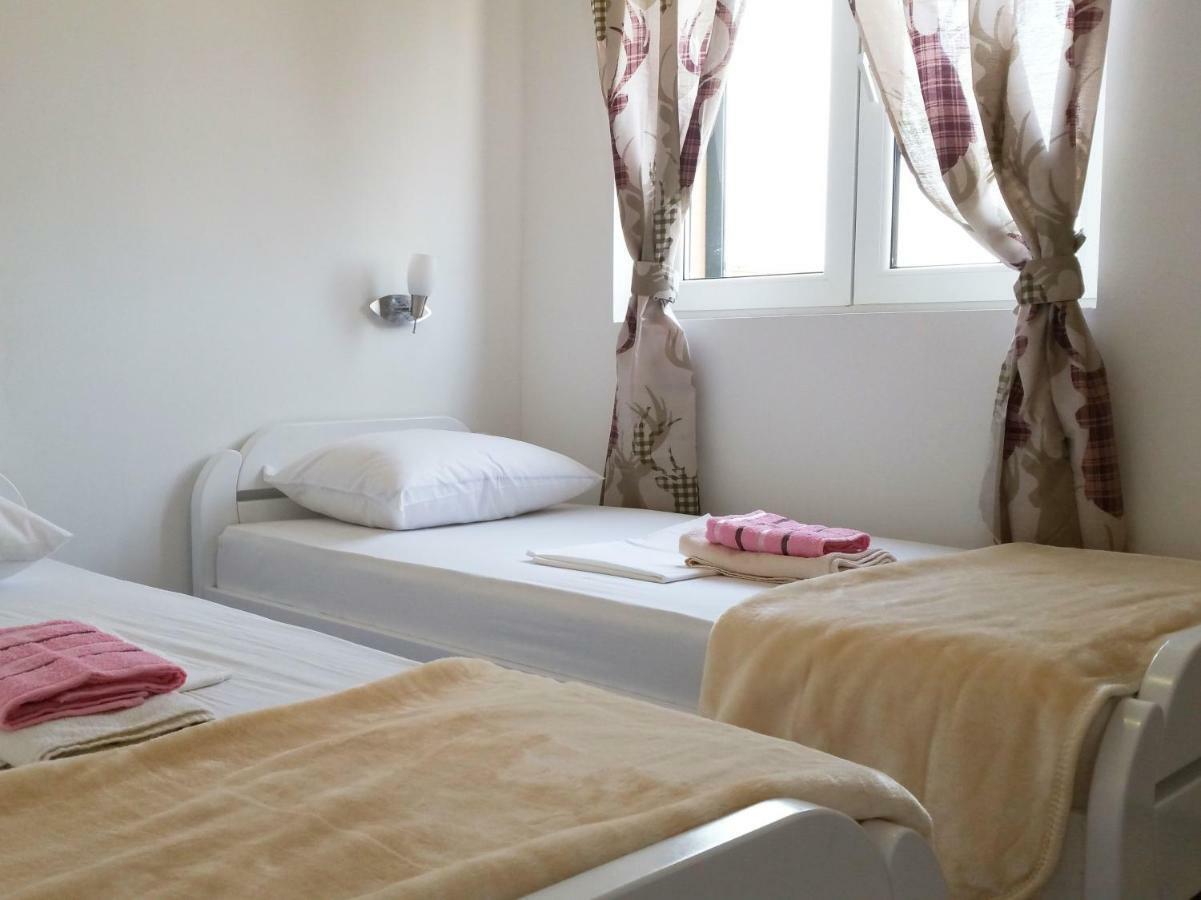 Apartmani Marijana Šibenik Eksteriør billede